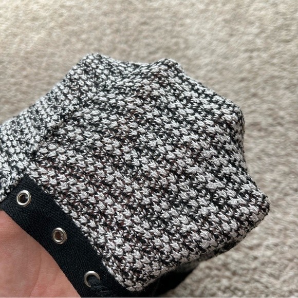 SOLD ✨ Vocal Longline Lace Up Rhinestone Short Sleeve - Picture 9 of 11